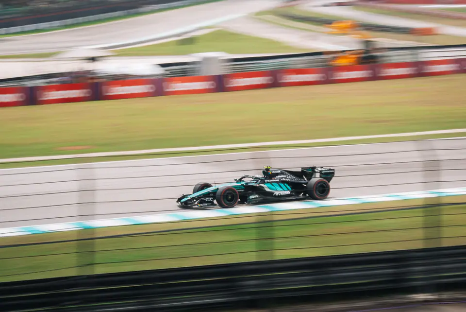 Sepang 2026: f1 photograph by Deborah Chin